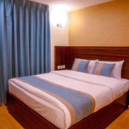 ِafnan Hotel Акаба Екстериор снимка